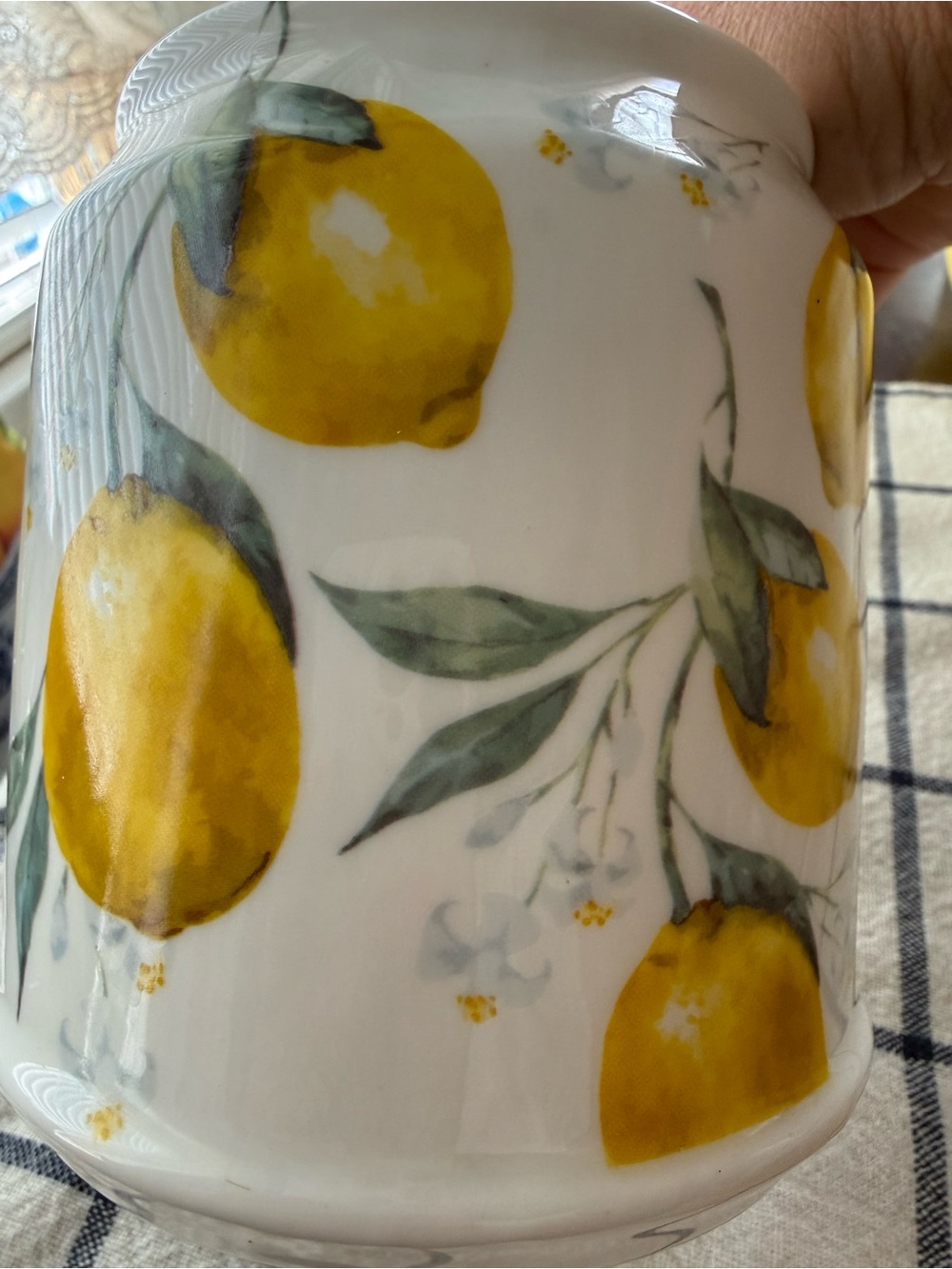 Farmhouse Lemon Ceramic Kitchen Canister with Wood Lid - Picture 6 of 6